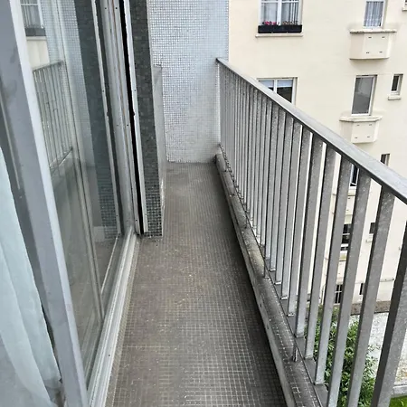 Appartement Proche Tour Eiffel Paris Exterior photo